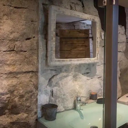호텔 Domaine Les Princes, Logis Troglodyte *